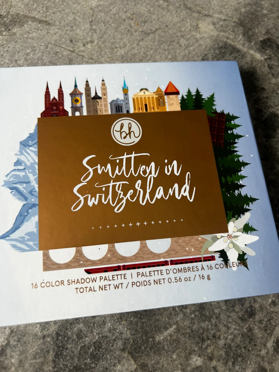 BH Cosmetics Smitten in Switzerland 16 Color Shadow Palette - photo 2