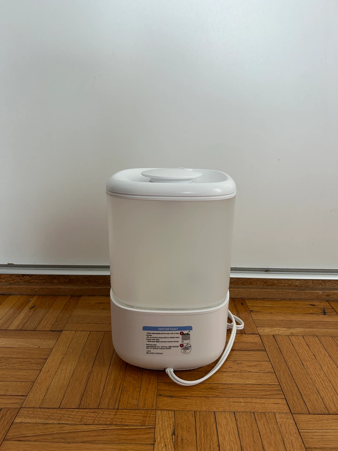 Levoit humidifier with filter sponge - photo 2