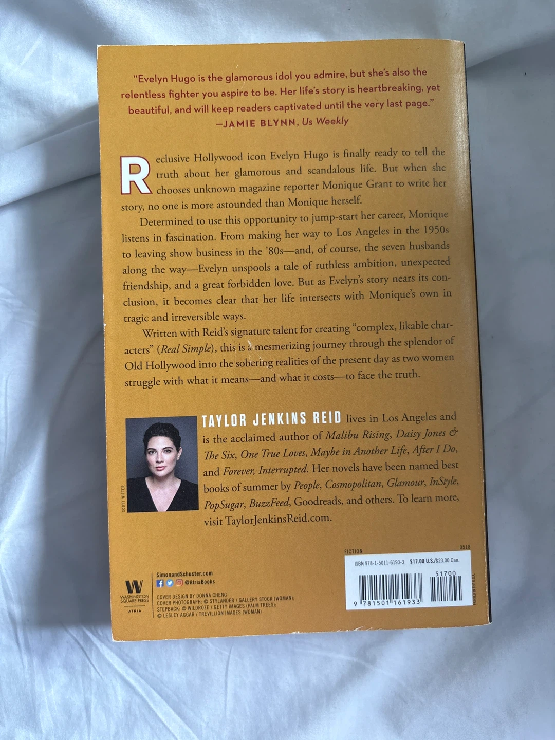 The Seven Husbands of Evelyn Hugo by Taylor Jenkins Reid - Novel - photo 2