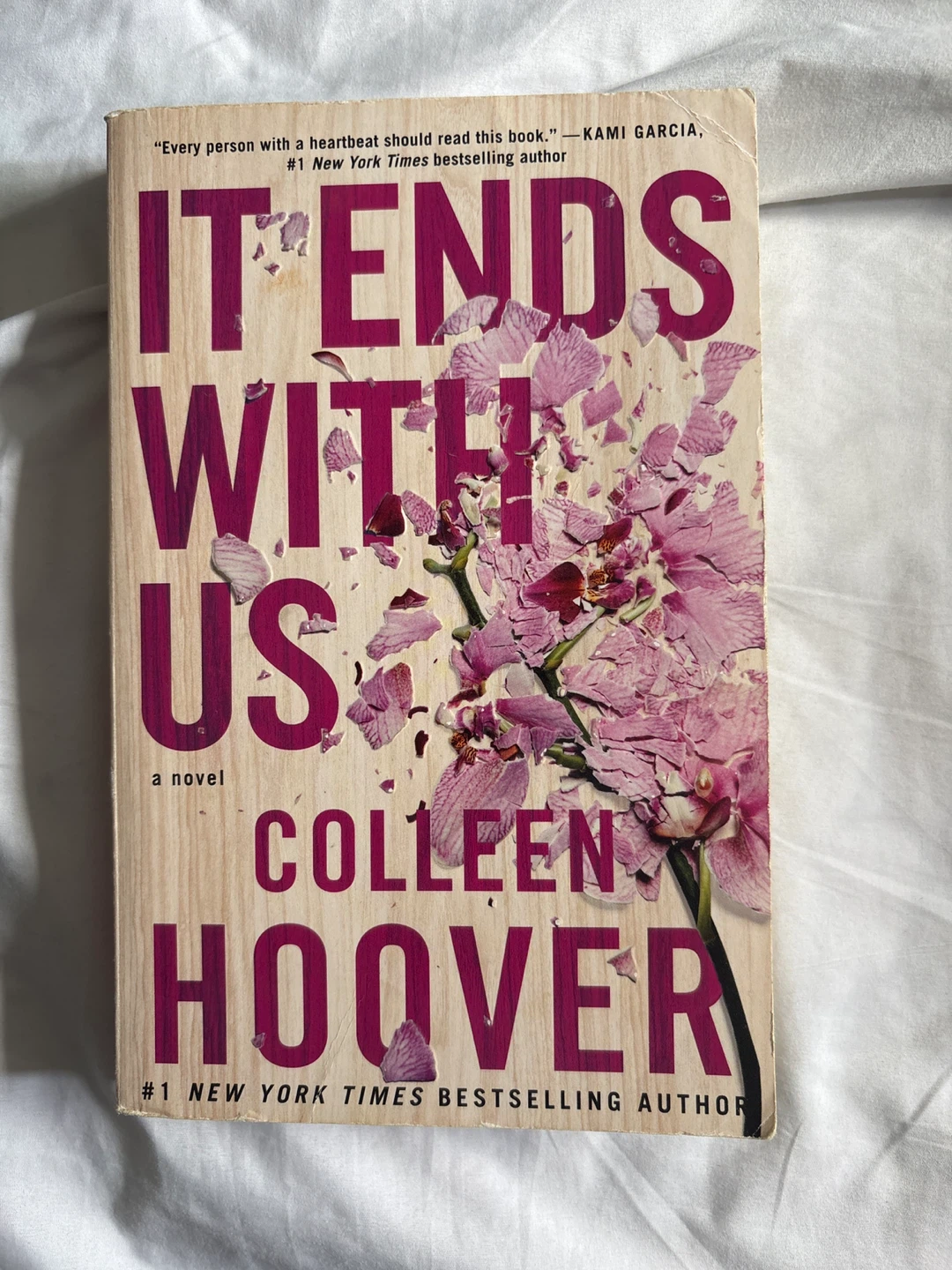It Ends With Us by Colleen Hoover Novel