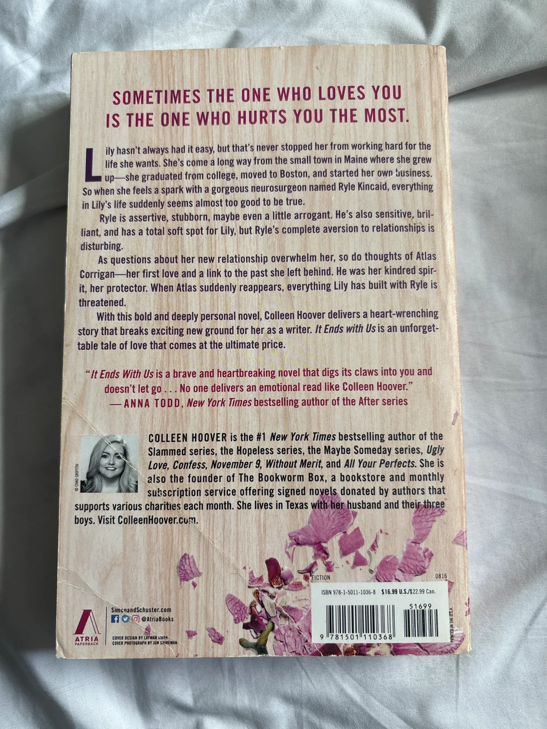 It Ends With Us by Colleen Hoover Novel - photo 2