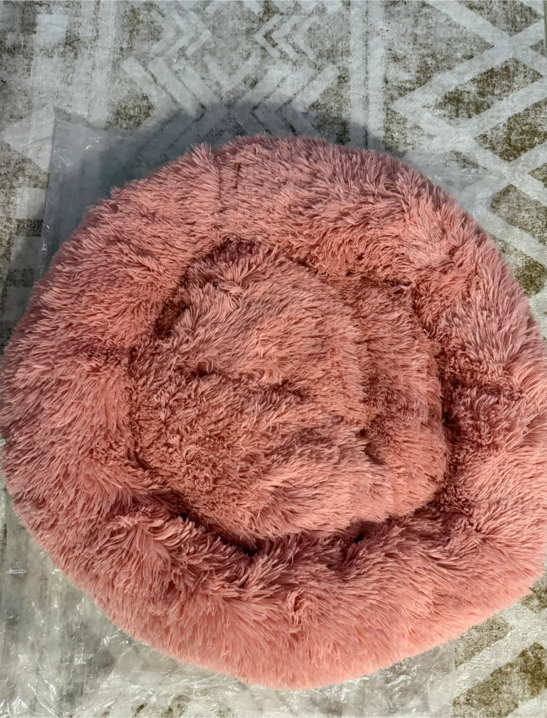 Pink Plush Round Pet Bed