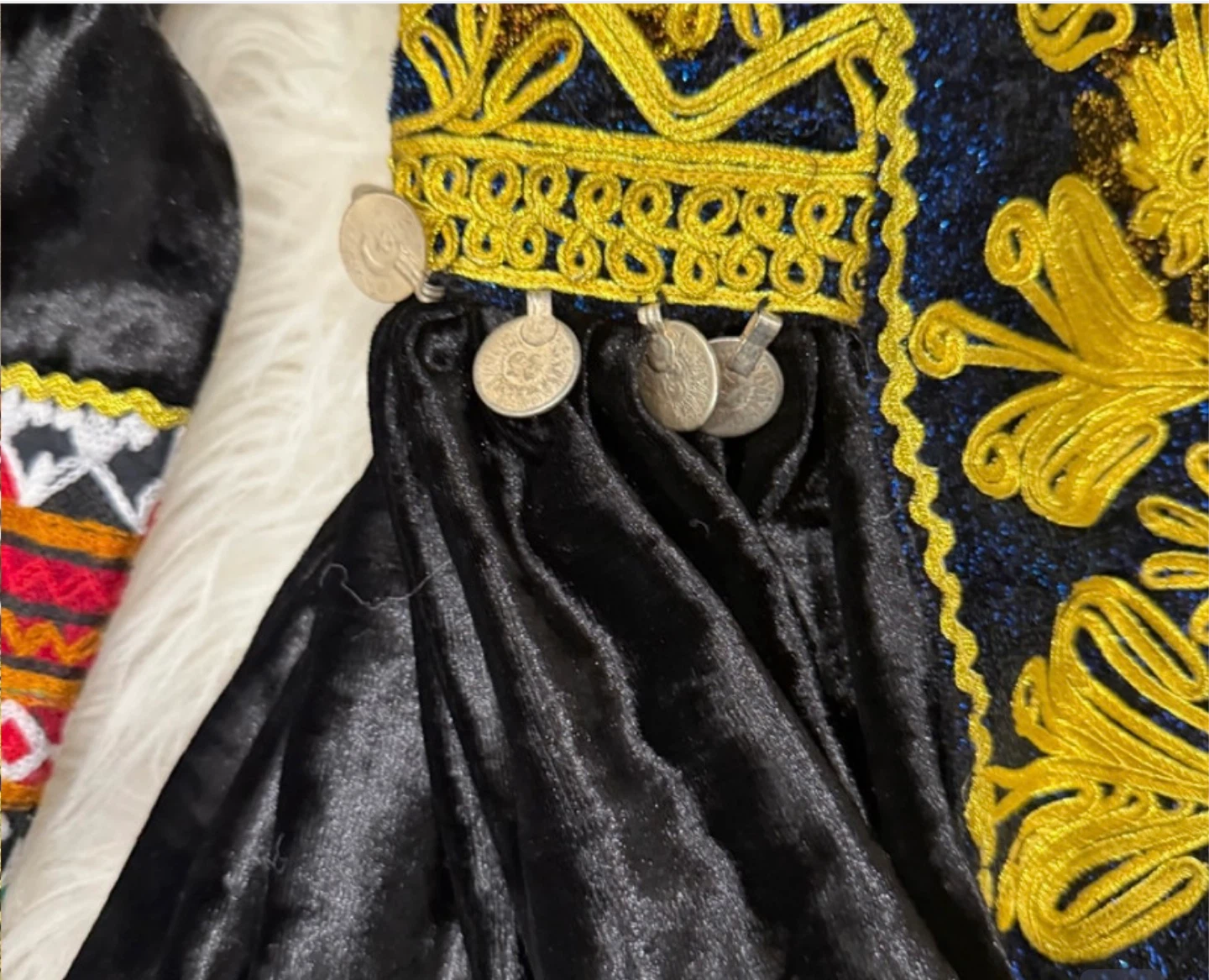 Black Velvet Embroidered Traditional Dress - photo 3