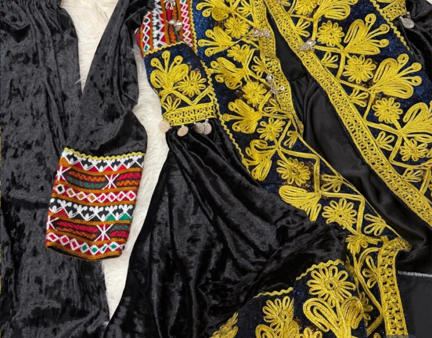 Black Velvet Embroidered Traditional Dress - photo 5