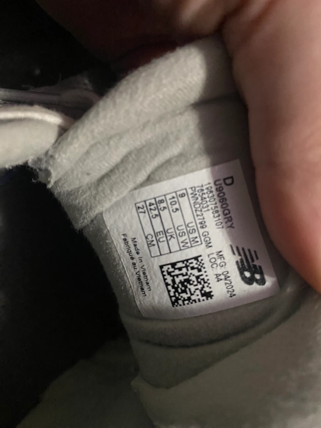 New Balance 9060 Grey Running Shoes - photo 4