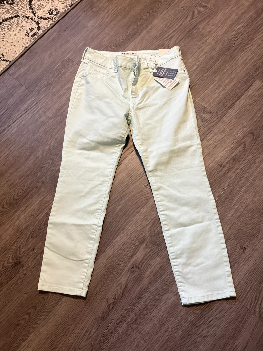New Brody Jeans Easy High Rise Crop 31W x 25L