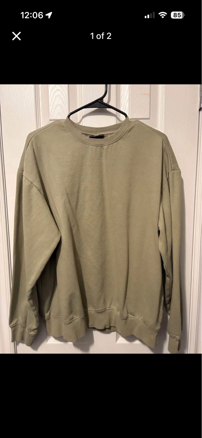 H&M Loose Fit Crewneck Sweatshirt - Olive Green, Size M