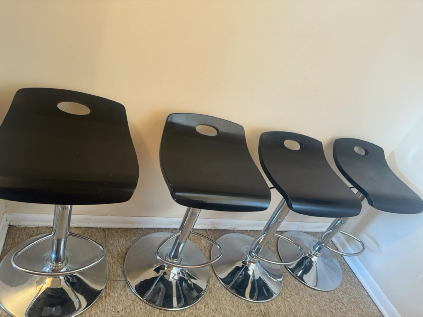 Set of 4 Black Modern Adjustable Bar Stools - photo 2