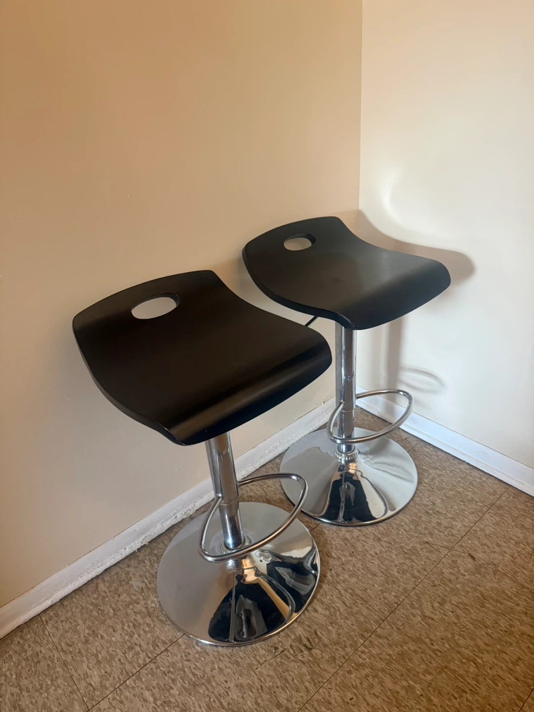 Black Adjustable Swivel Bar Stools (Set of 2) - photo 3