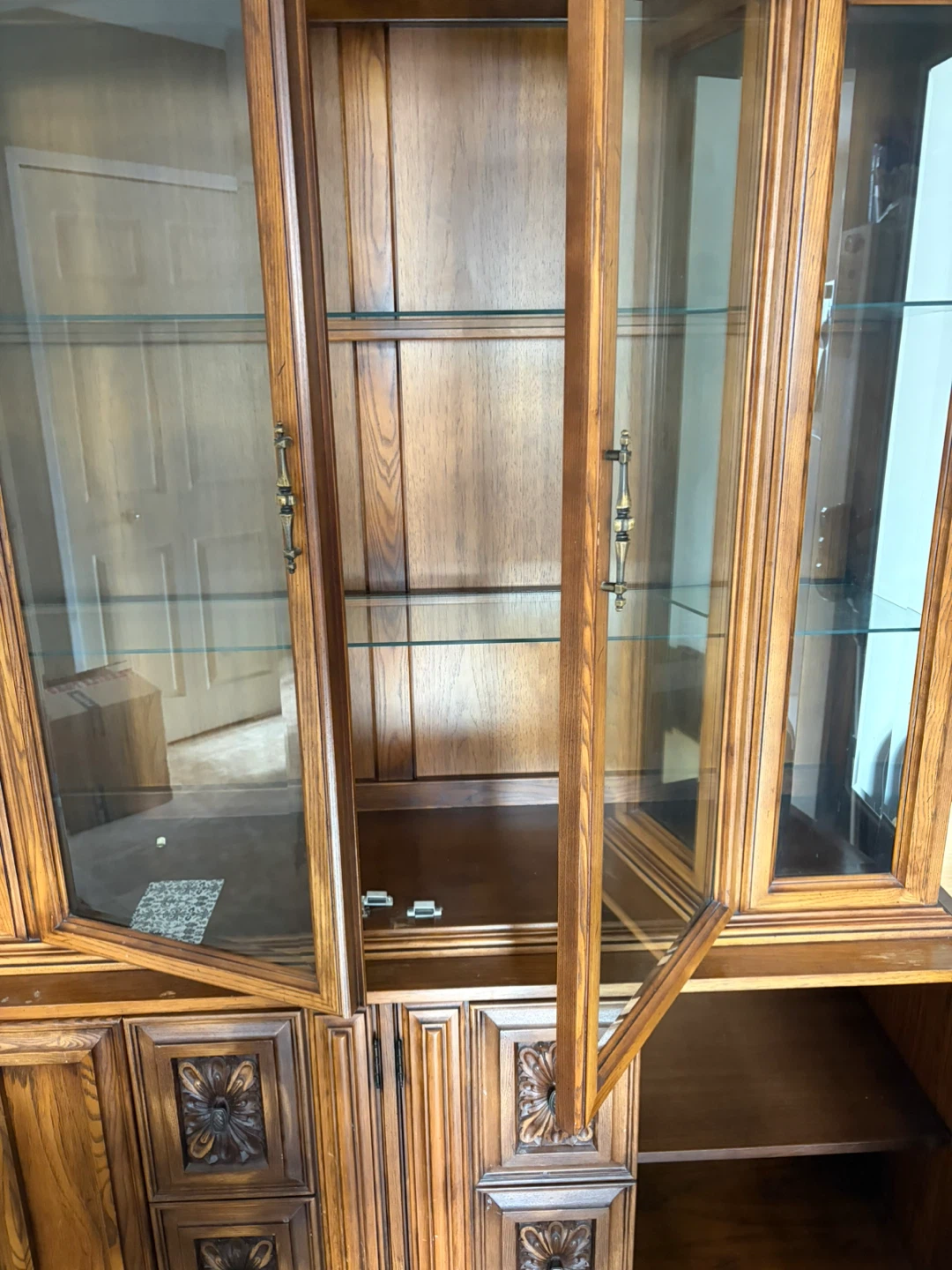 Poppler China Cabinet