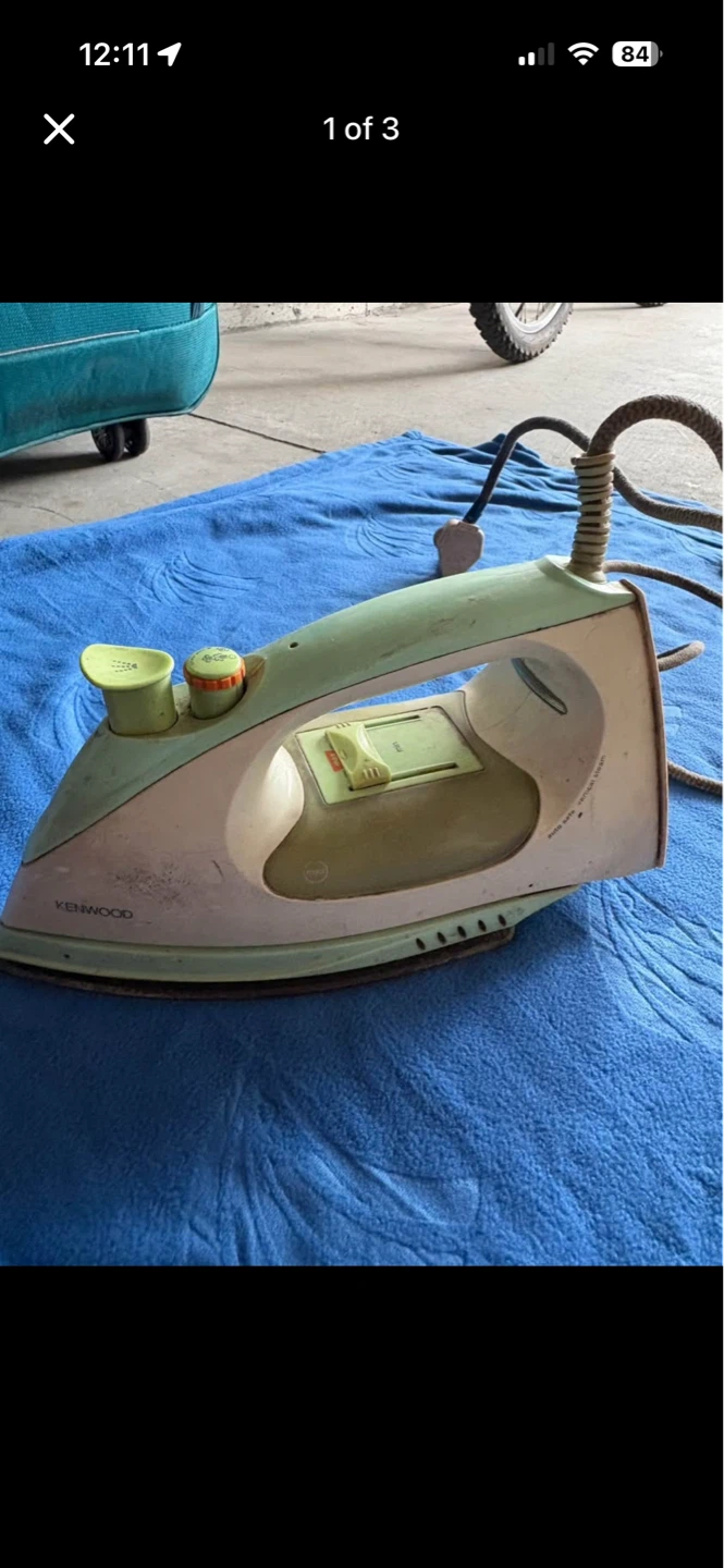 Kenwood Steam Iron ST572