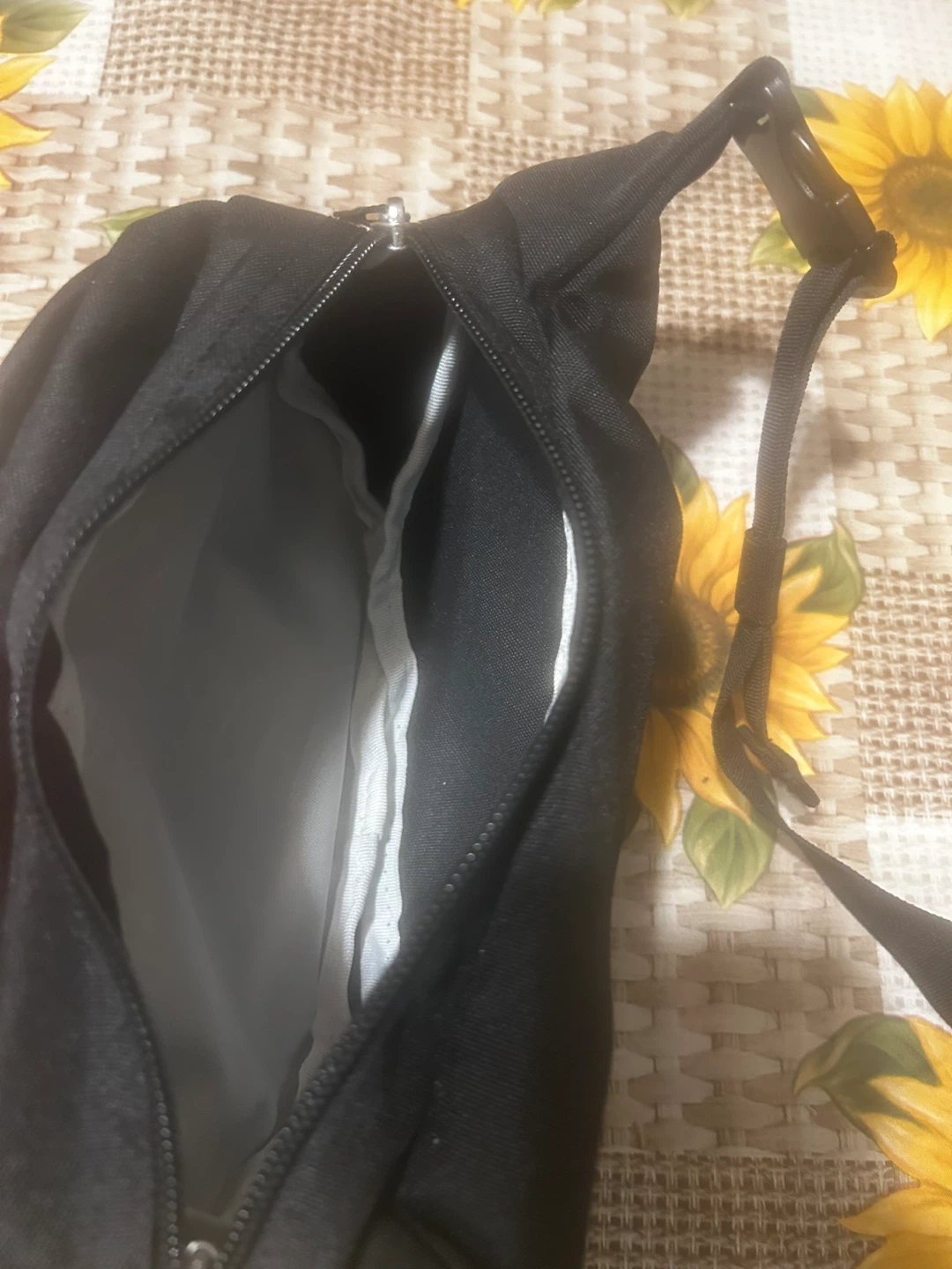 Jansport Black Fanny Pack - photo 2