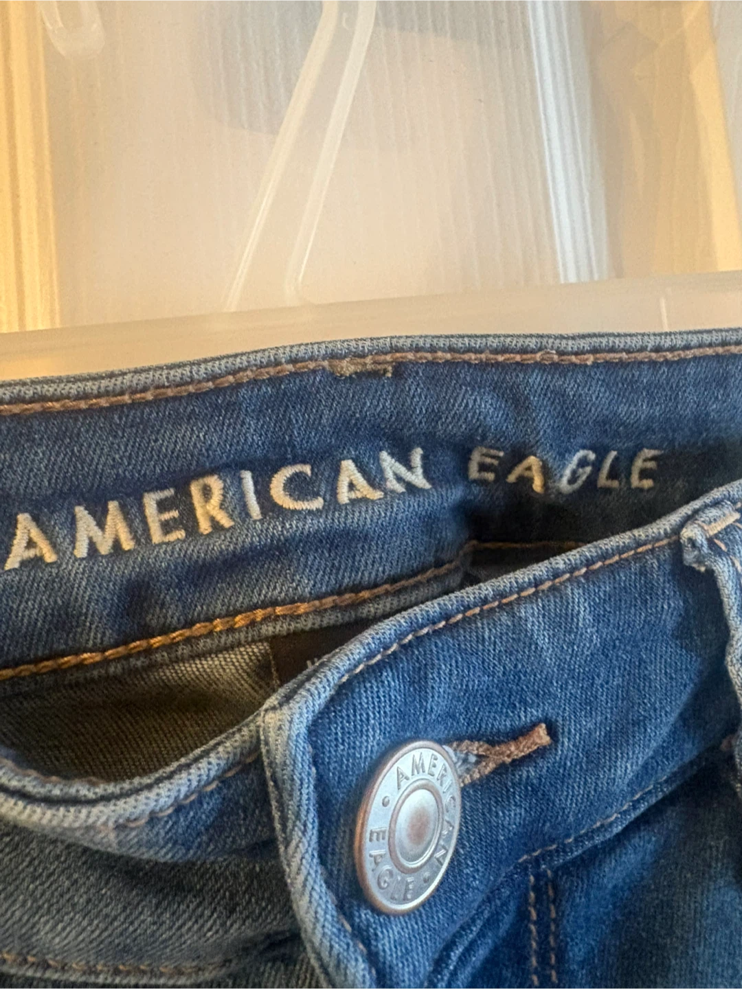 American eagle woman’s jeans size 8 - photo 2