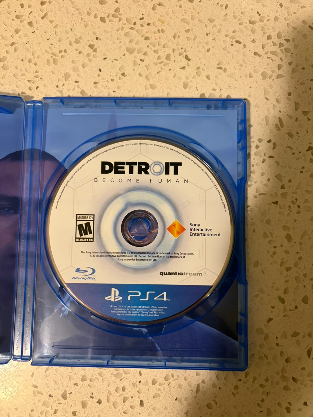 Detroit Become Human - photo 2