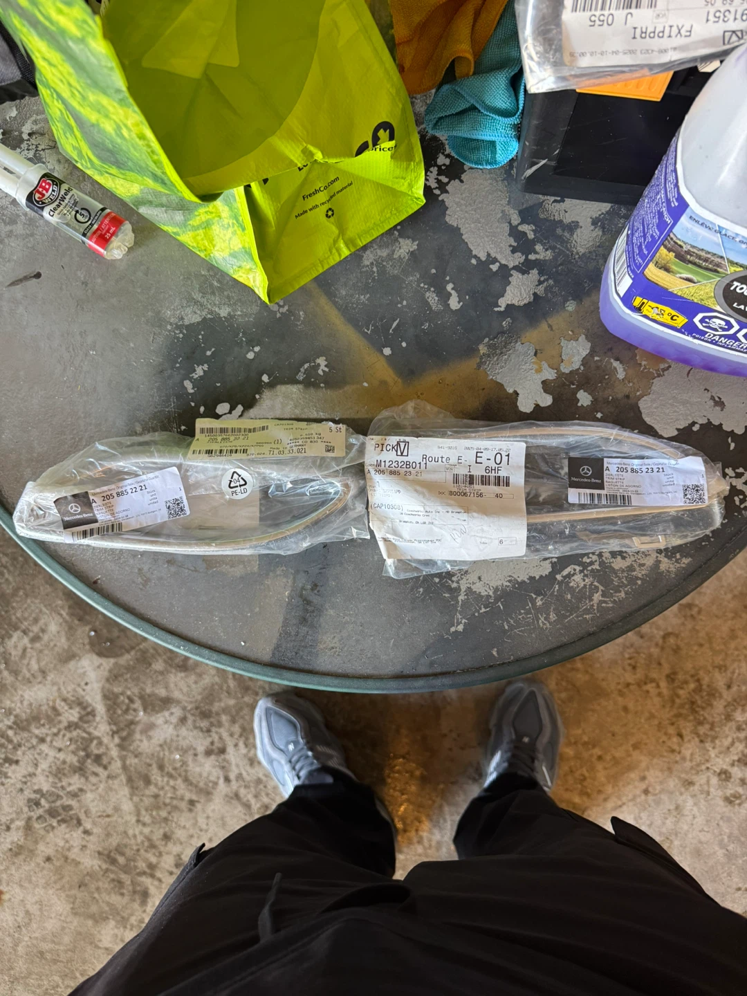 Mercedes c class exhaust bumper piece - photo 2