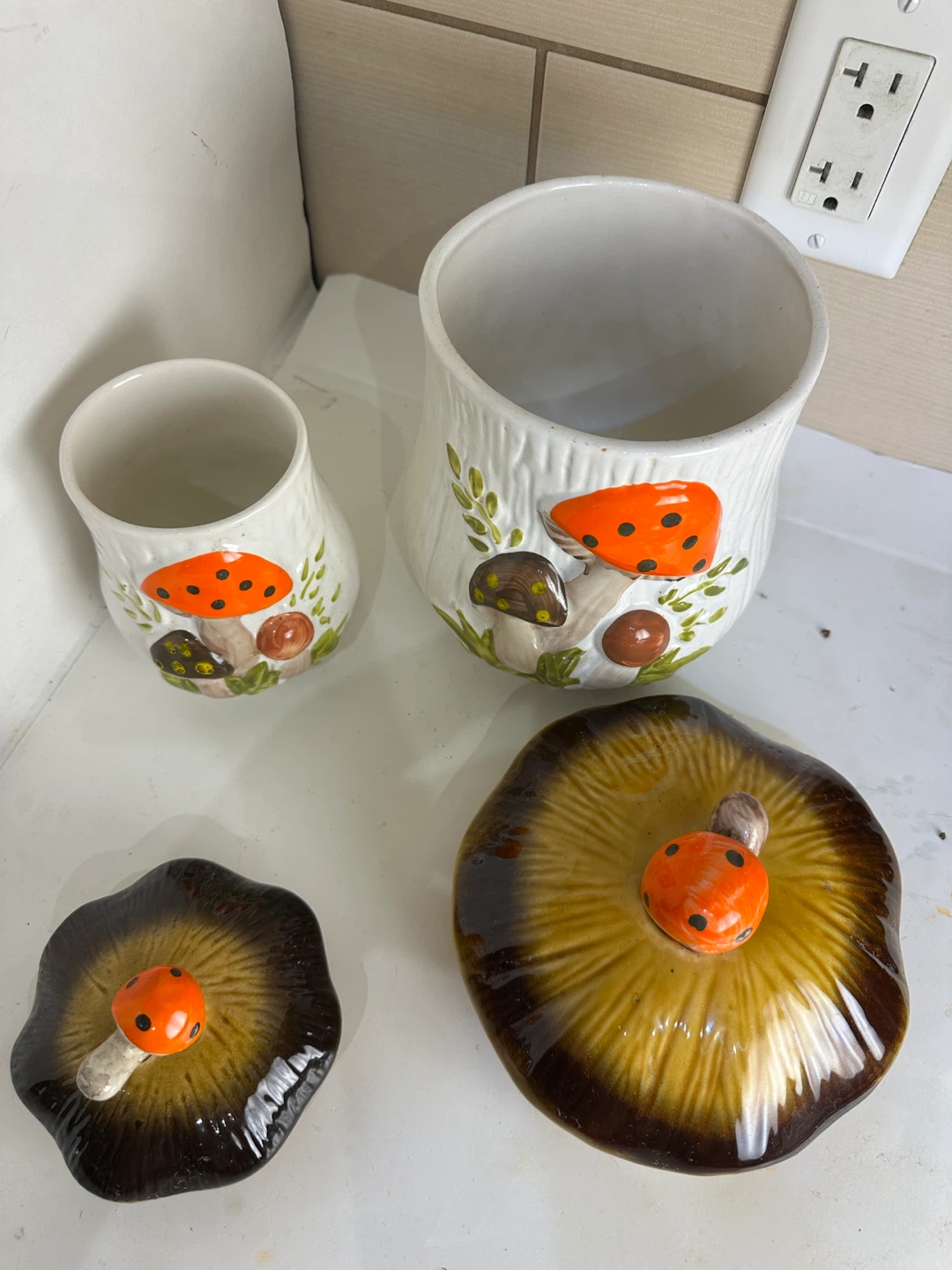 Vintage Mushroom Ceramic Canister Set - photo 4
