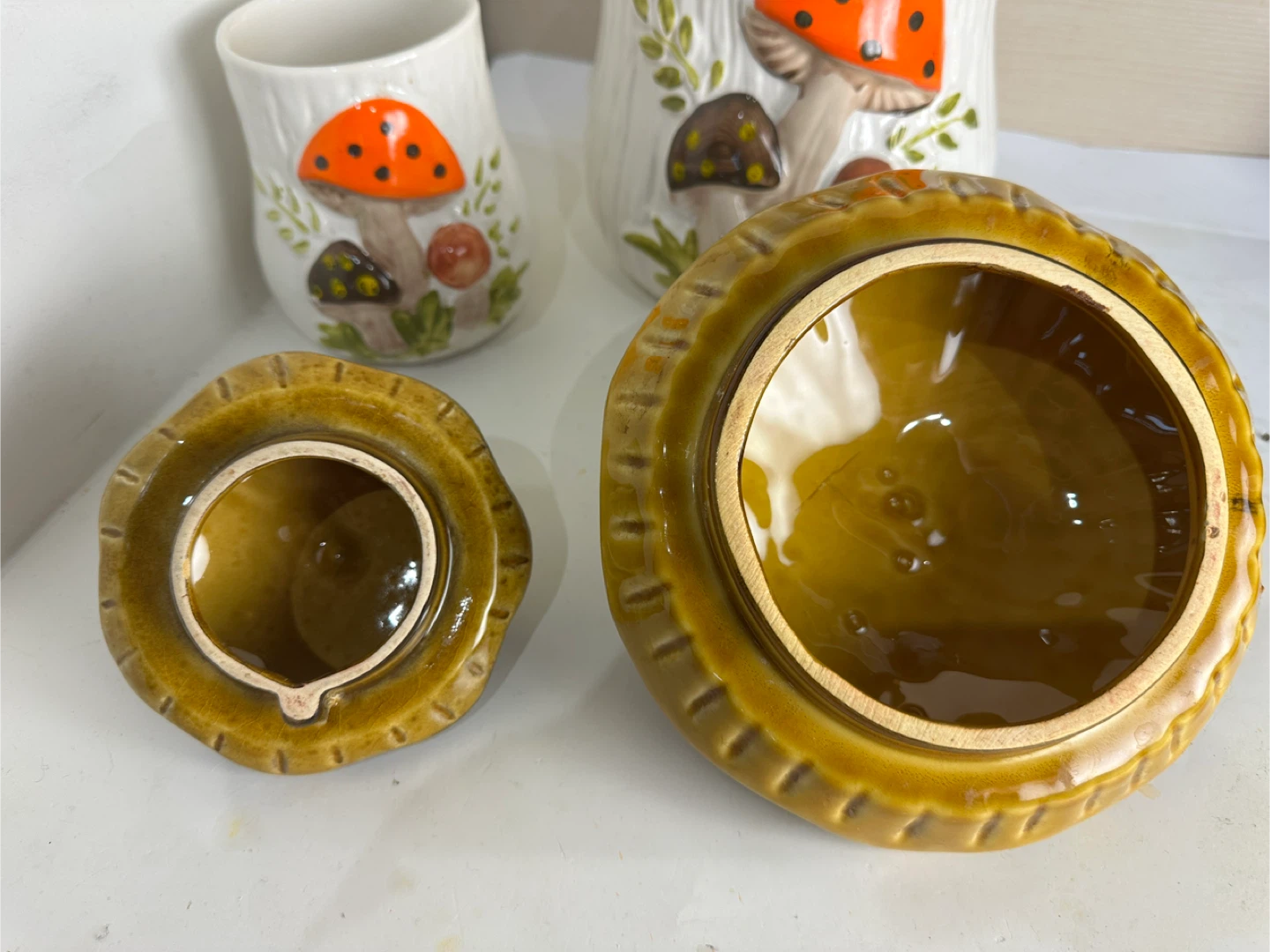 Vintage Mushroom Ceramic Canister Set - photo 5
