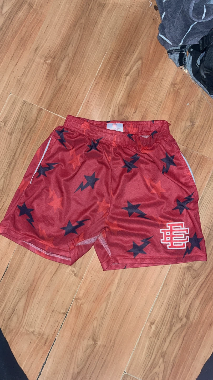 EE shorts