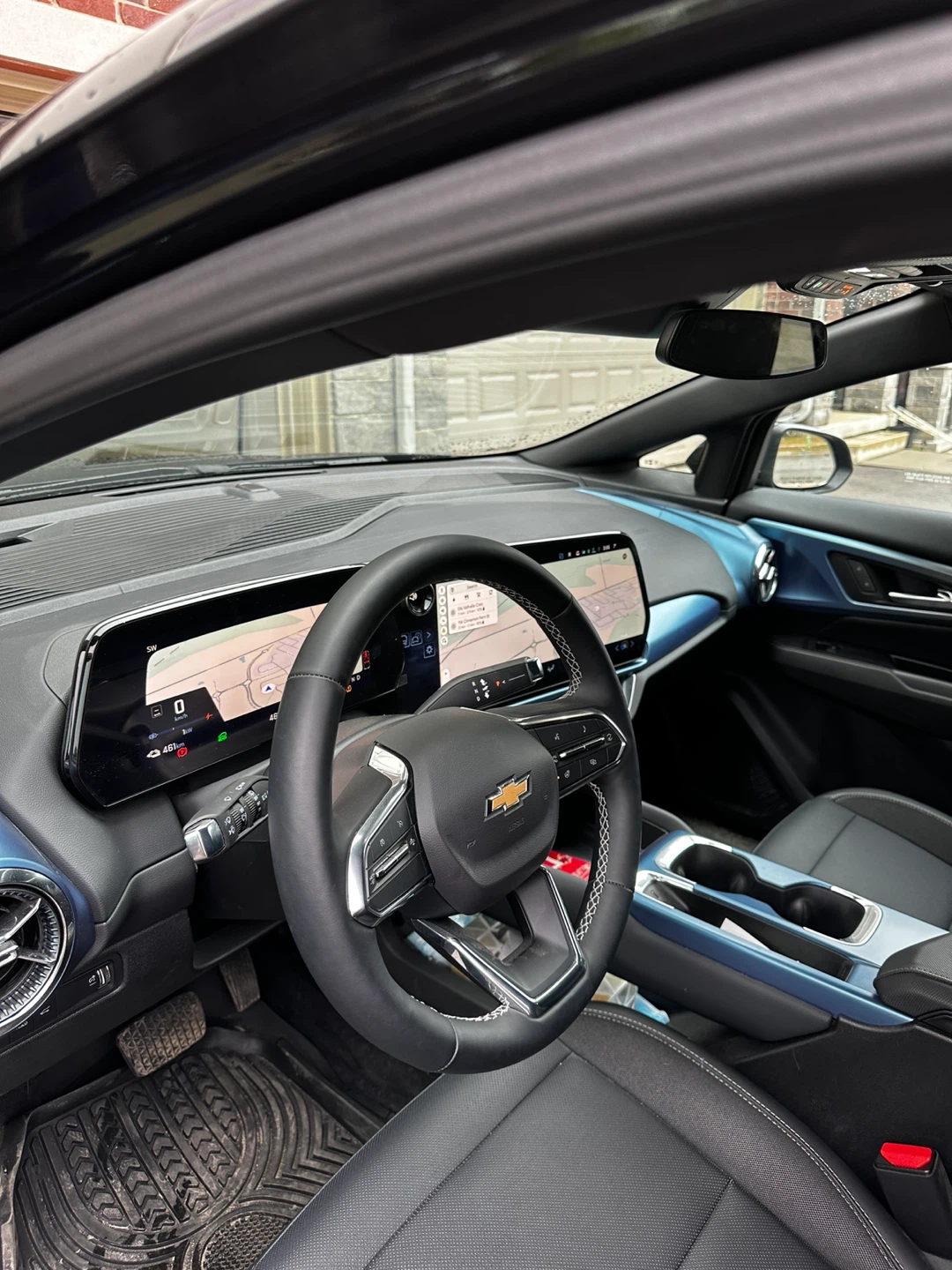 2025 Chevrolet Equinox EV AWD Lease Takeover - photo 5
