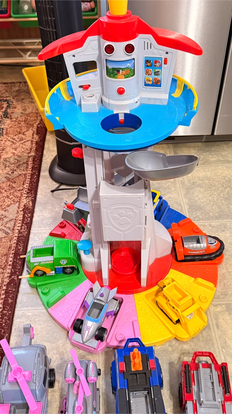 Paw patrol tower toy - photo 2