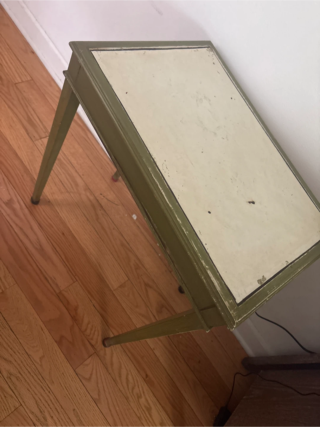 Vintage Green Side Table with Cream Top - photo 3