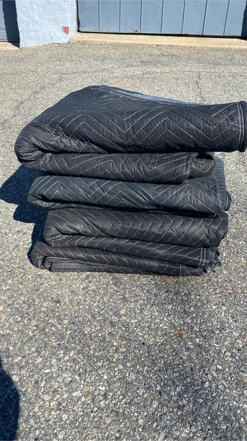 Moving Blankets- Pro Mover 4-Pack