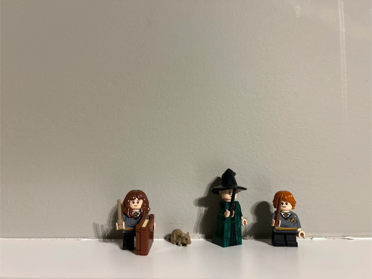 LEGO Harry Potter HogwartsMoment Transfiguration Class Set 76382 - photo 2
