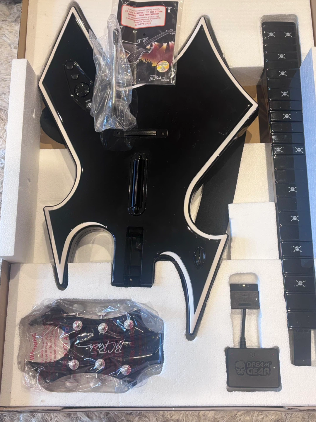 dreamGEAR Warbeast BC Rich Full Size Replica Guitar - photo 5