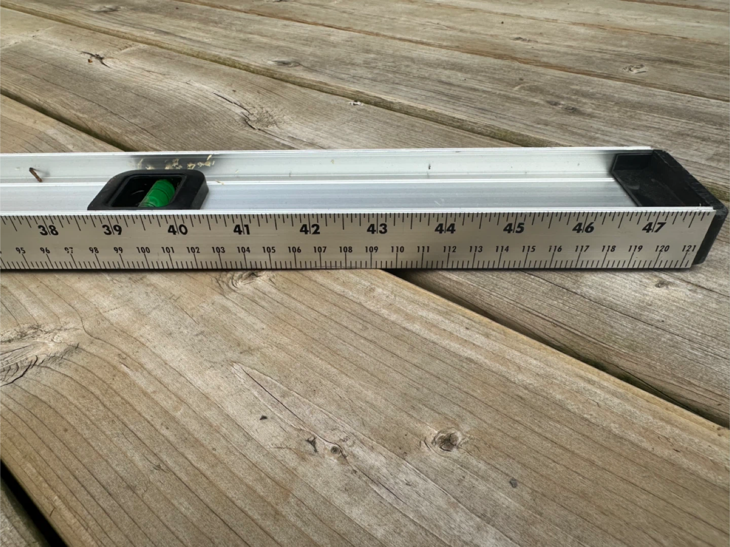 Aluminum Level. 48 inch with 3 Vials and Ruler Markings - photo 2