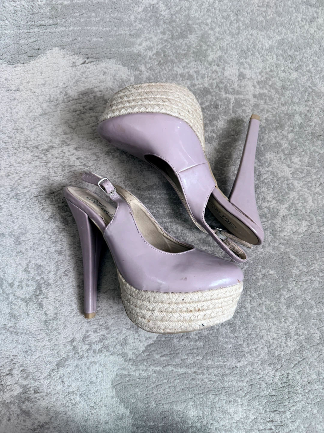 Lilac Patent Platform Heels Size 7 - photo 4