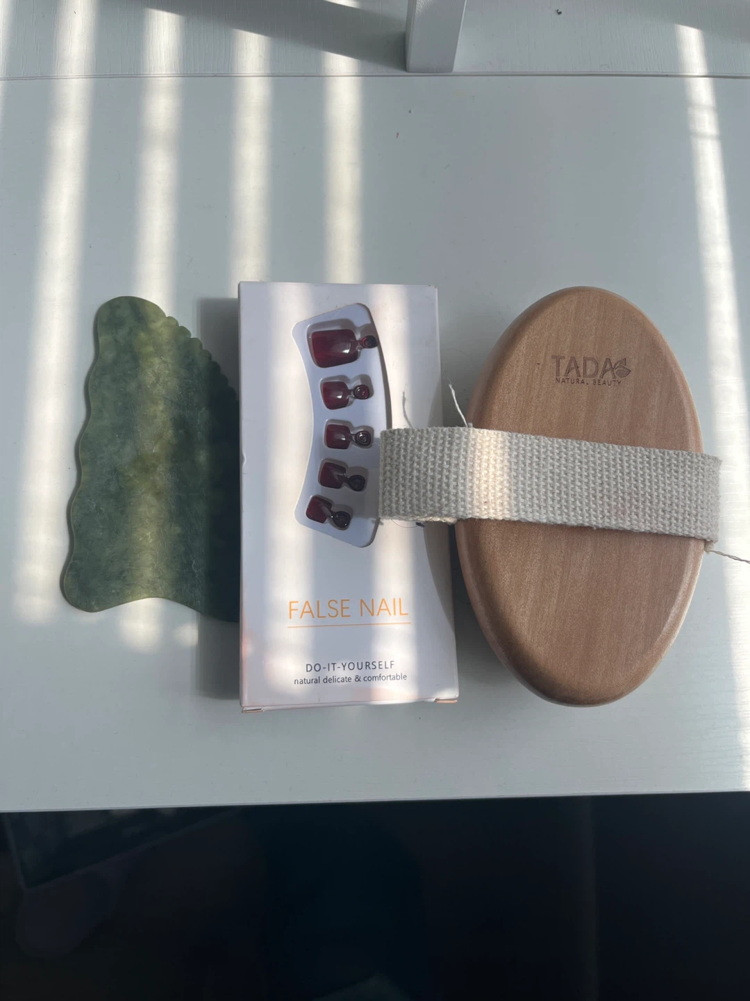 Tada Natural Beauty Dry Brush & Gua Sha Set/ Toe nail set