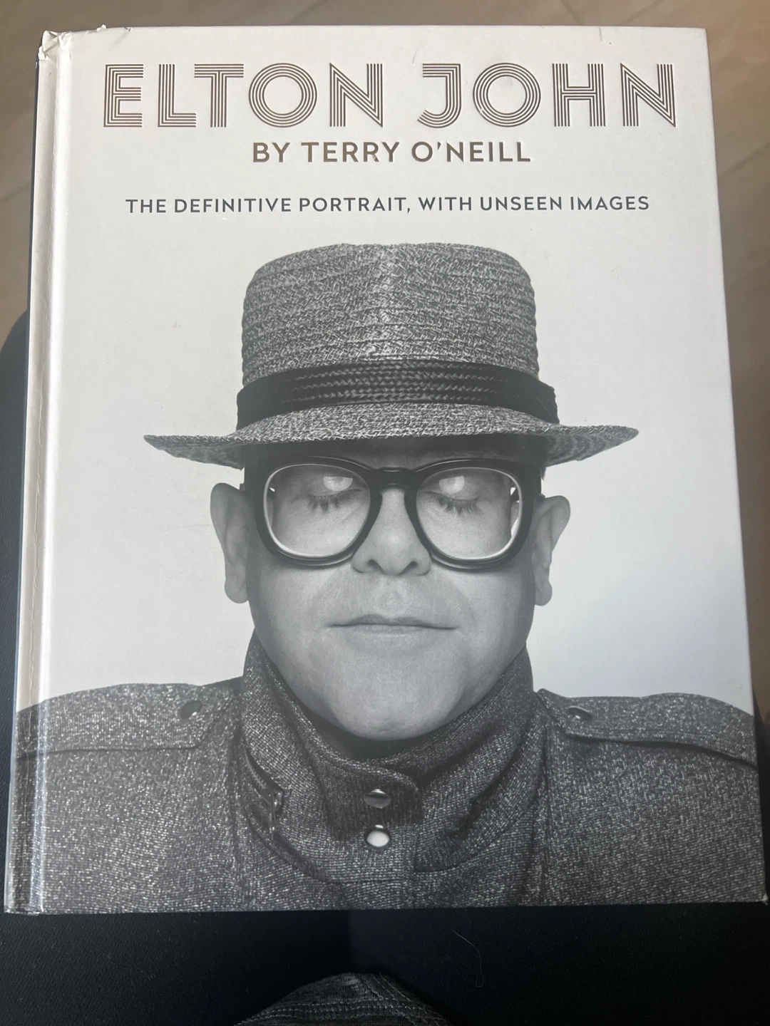 Elton John: , the definitive portrait with unseen images