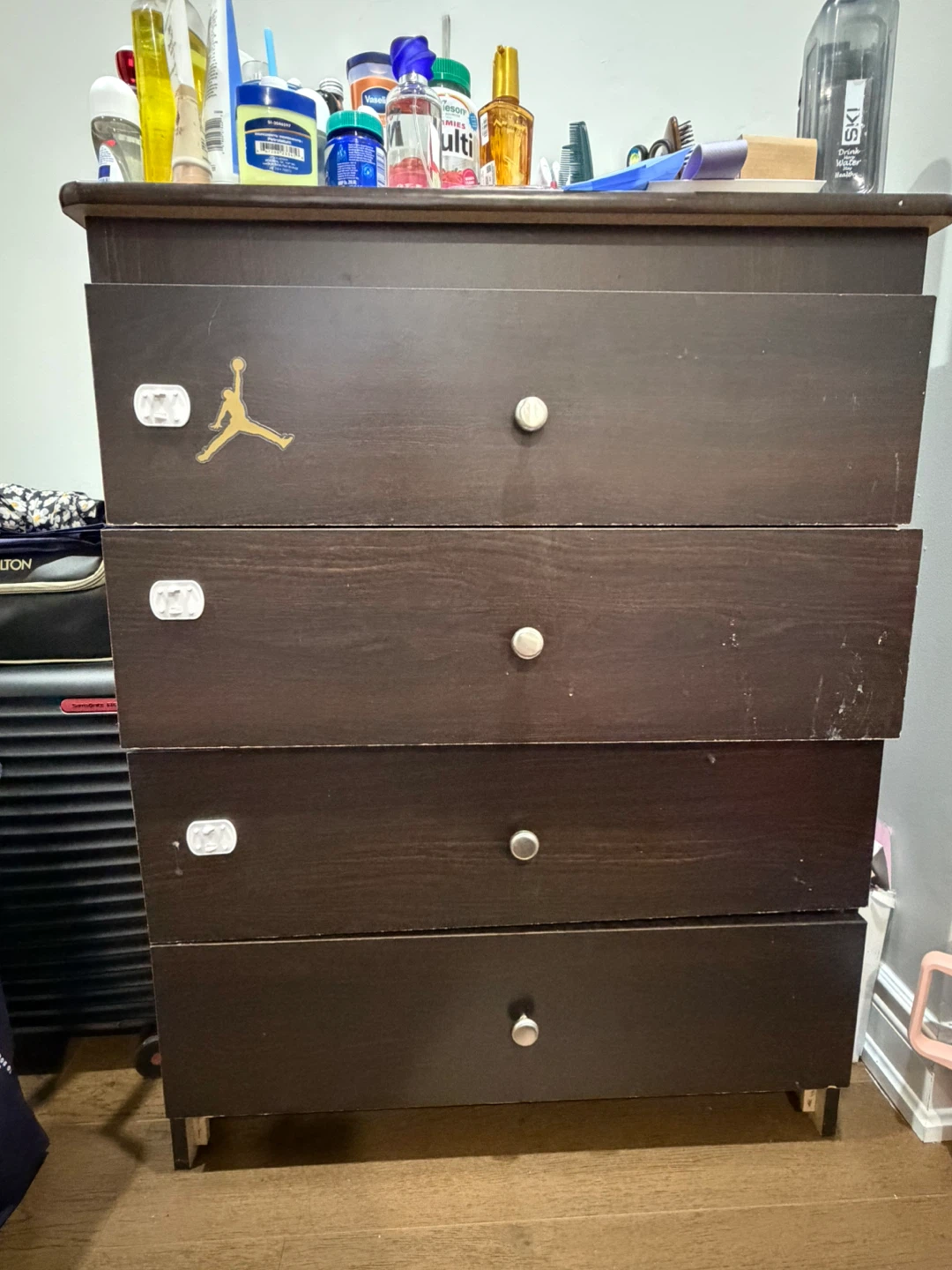 Brown color dresser with no major damage