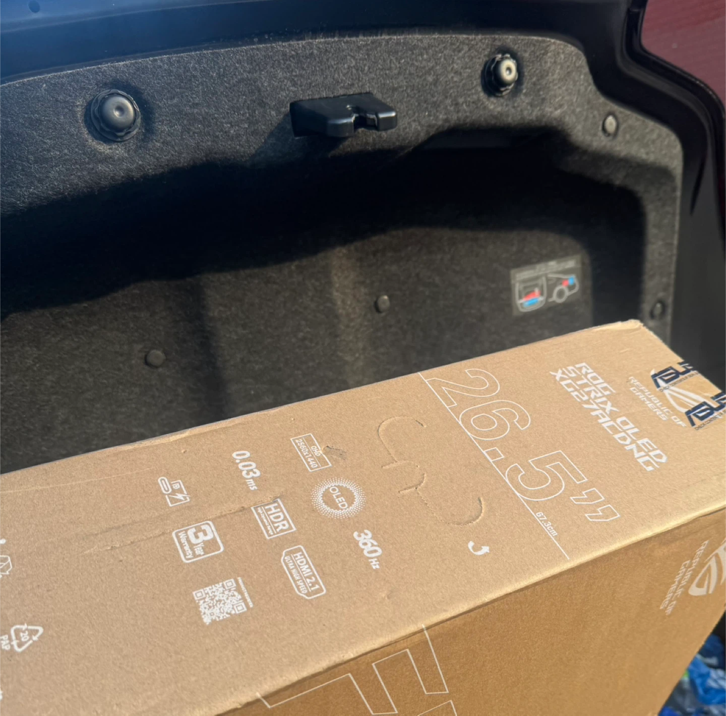 ASUS ROG Strix XG27ACDNG 27" OLED Gaming Monitor - photo 4