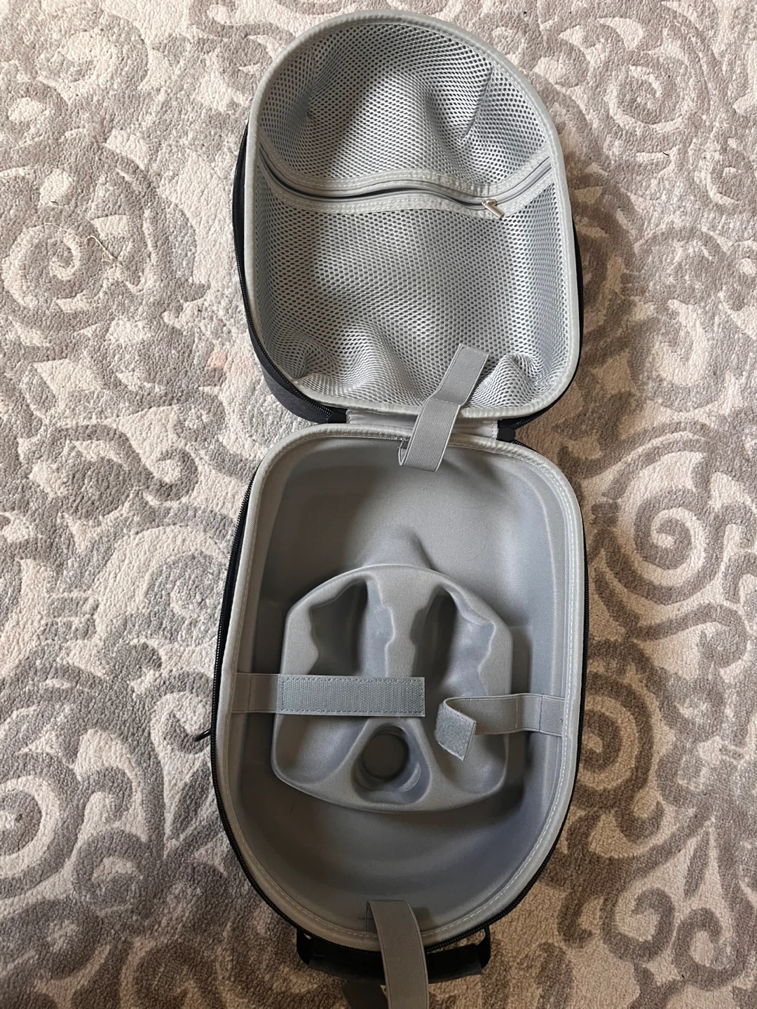 Meta quest vr case - photo 2