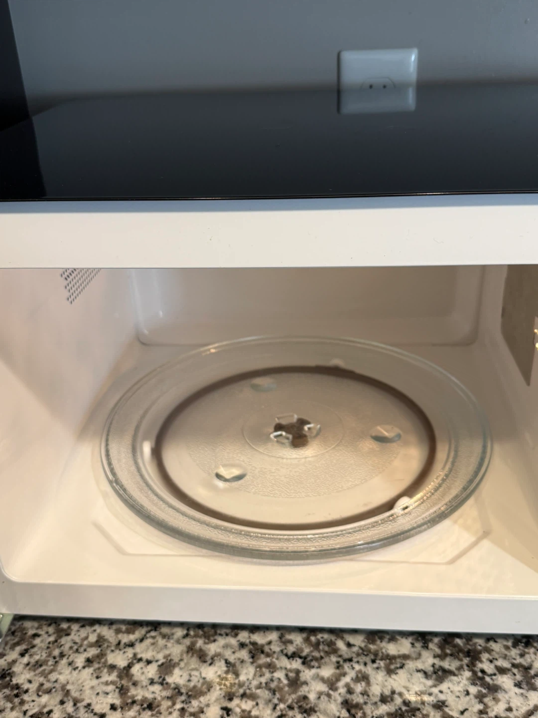 Hamilton Beach Microwave Oven 1.1 cu.ft - photo 5