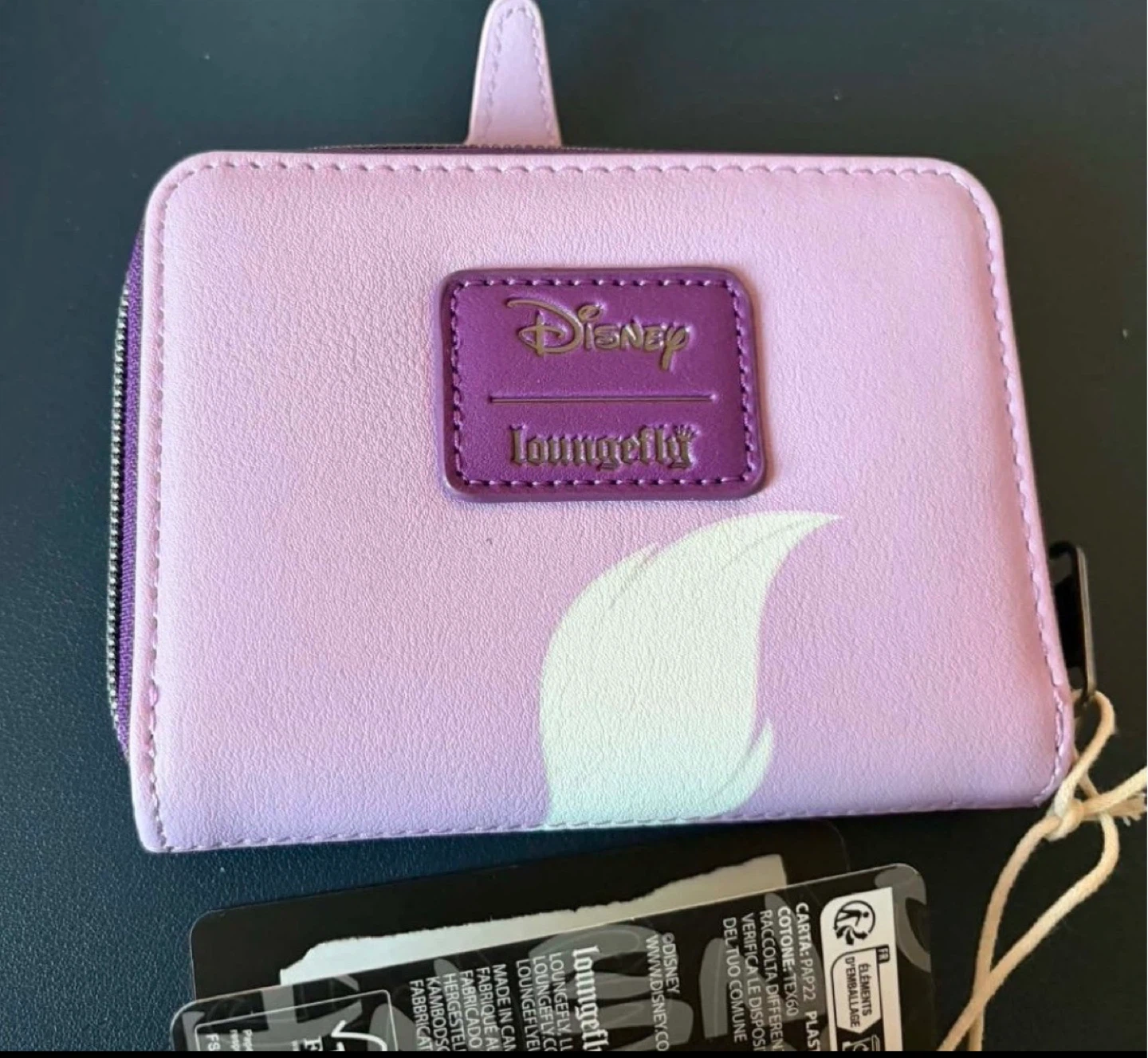 🥕Loungefly Wallet - photo 2