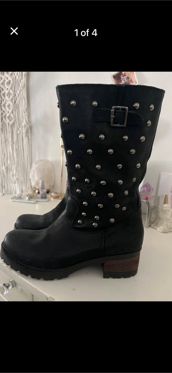 Town Shoes Black Studded Leather Boots