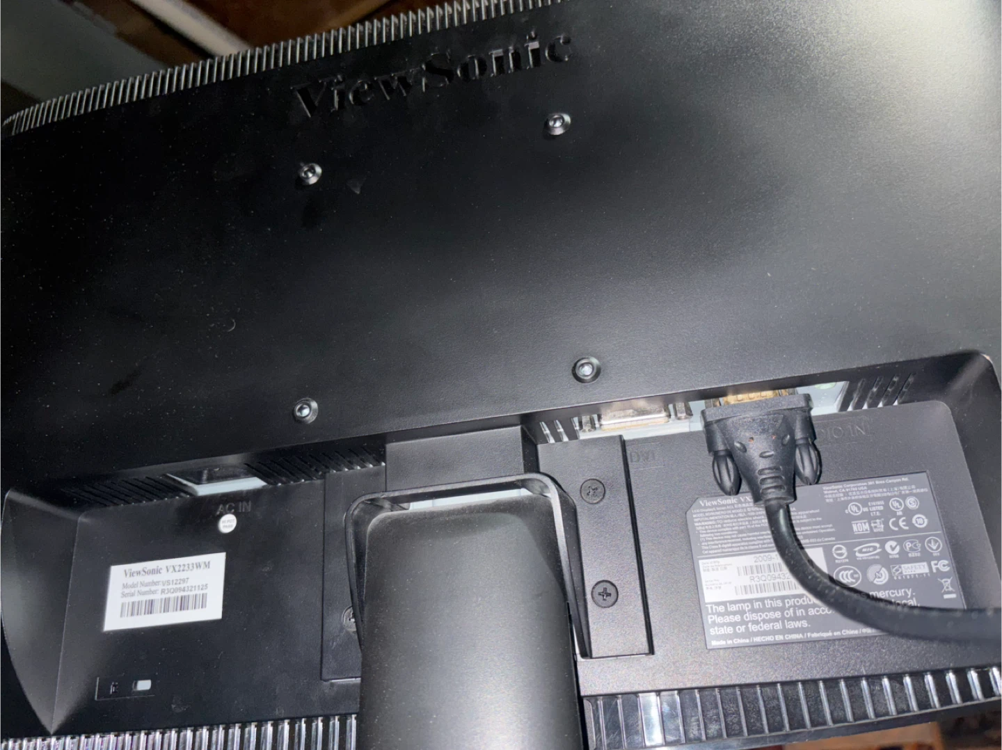 ViewSonic VX2219W Monitor - photo 2