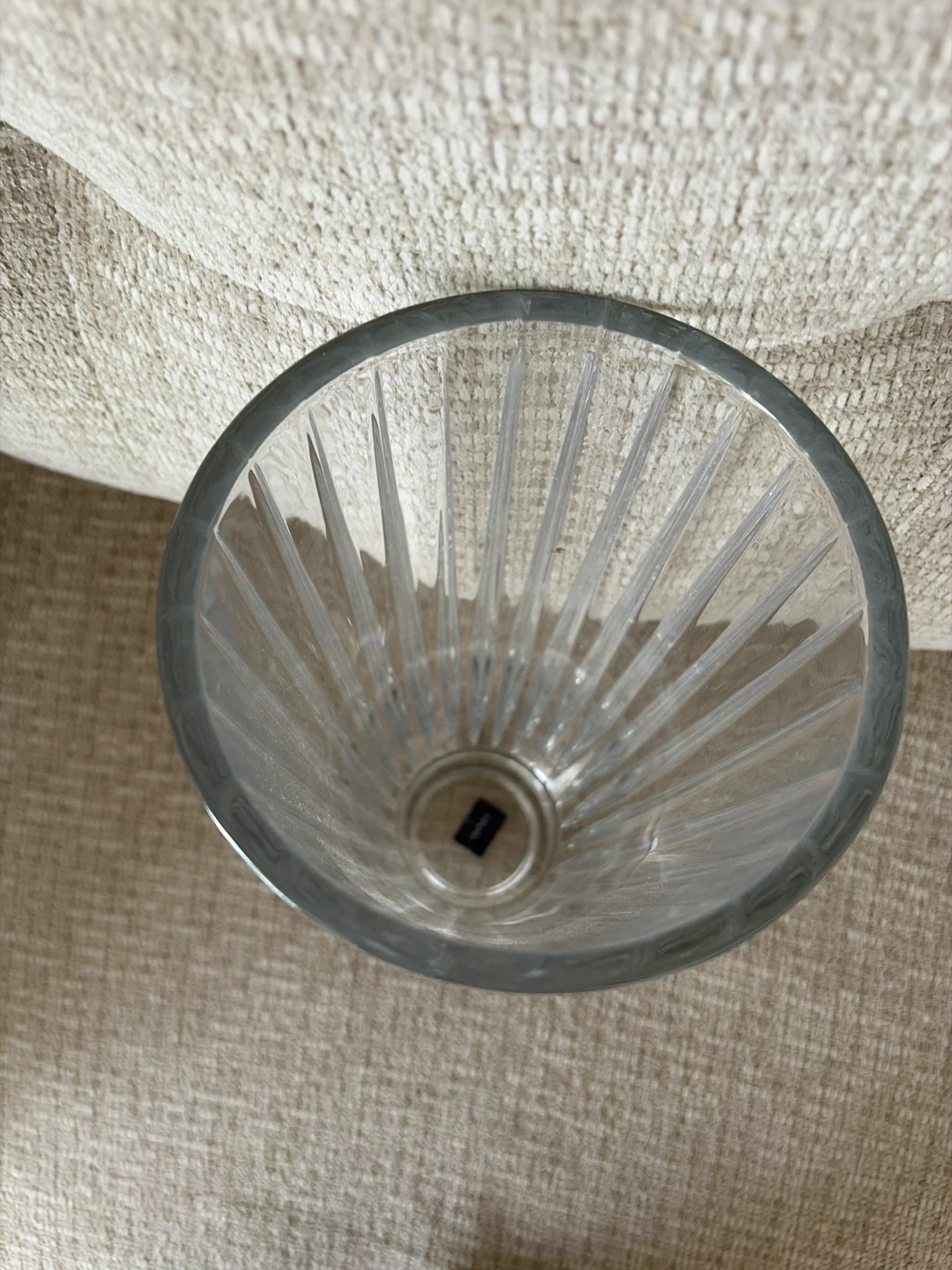 Clear Glass Vase - photo 2