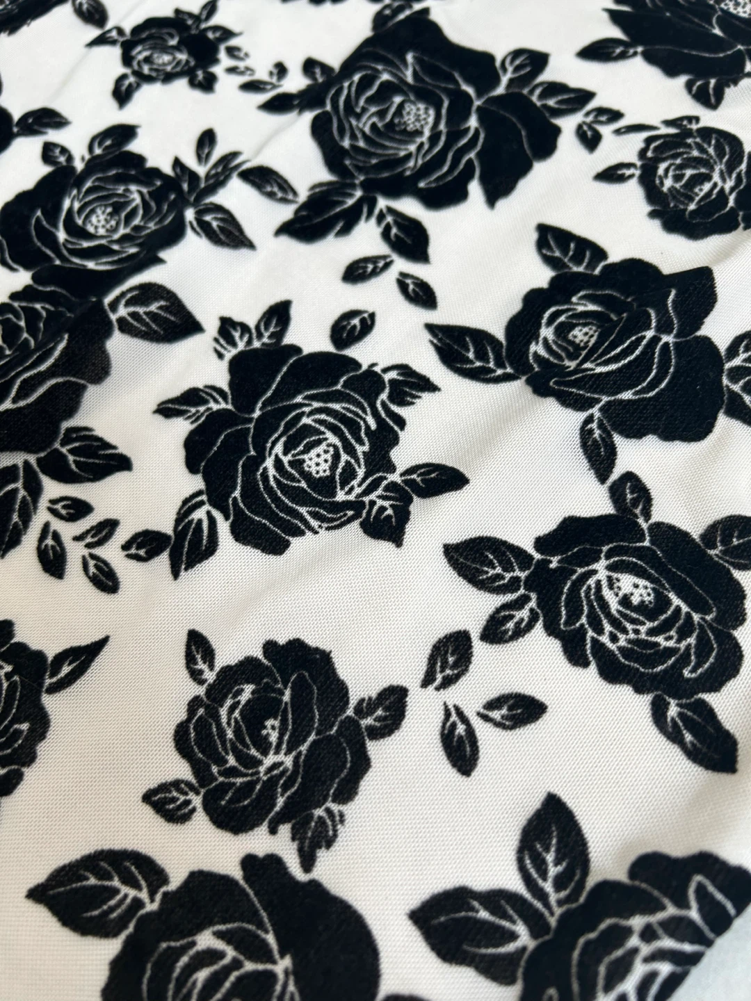 Cream & Black Rose Print Dress with Lace Trim - photo 3