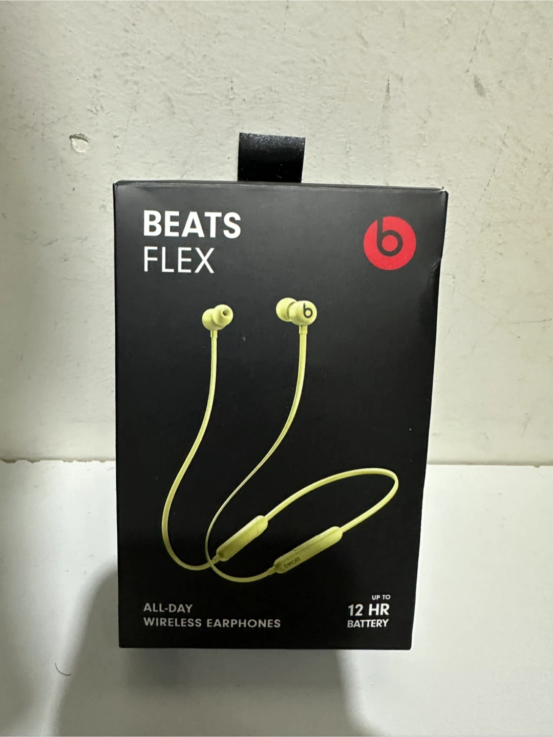 Beats Flex Wireless Earphones - Yellow