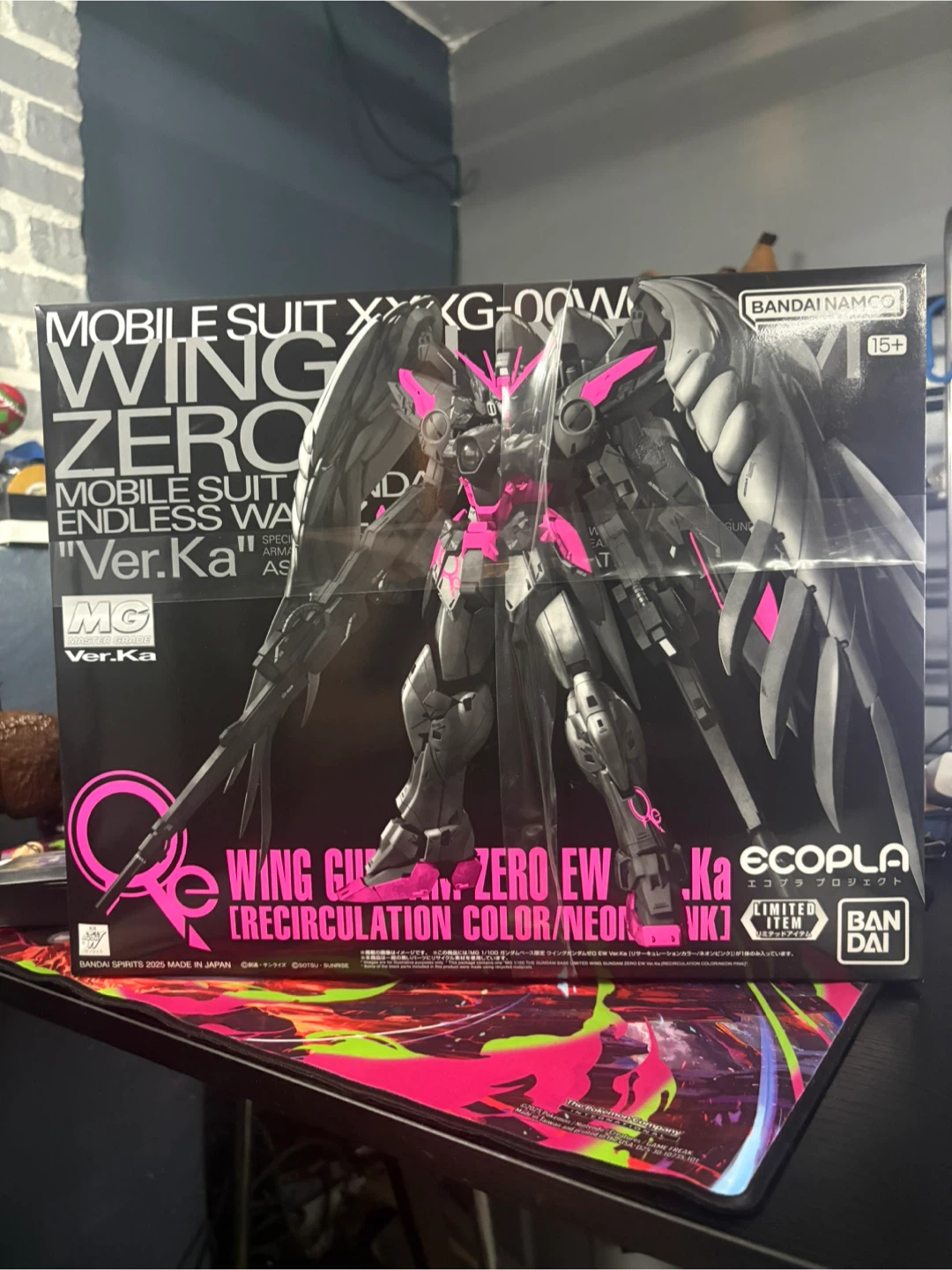Bandai MG Wing Gundam Zero EW Ver.Ka
