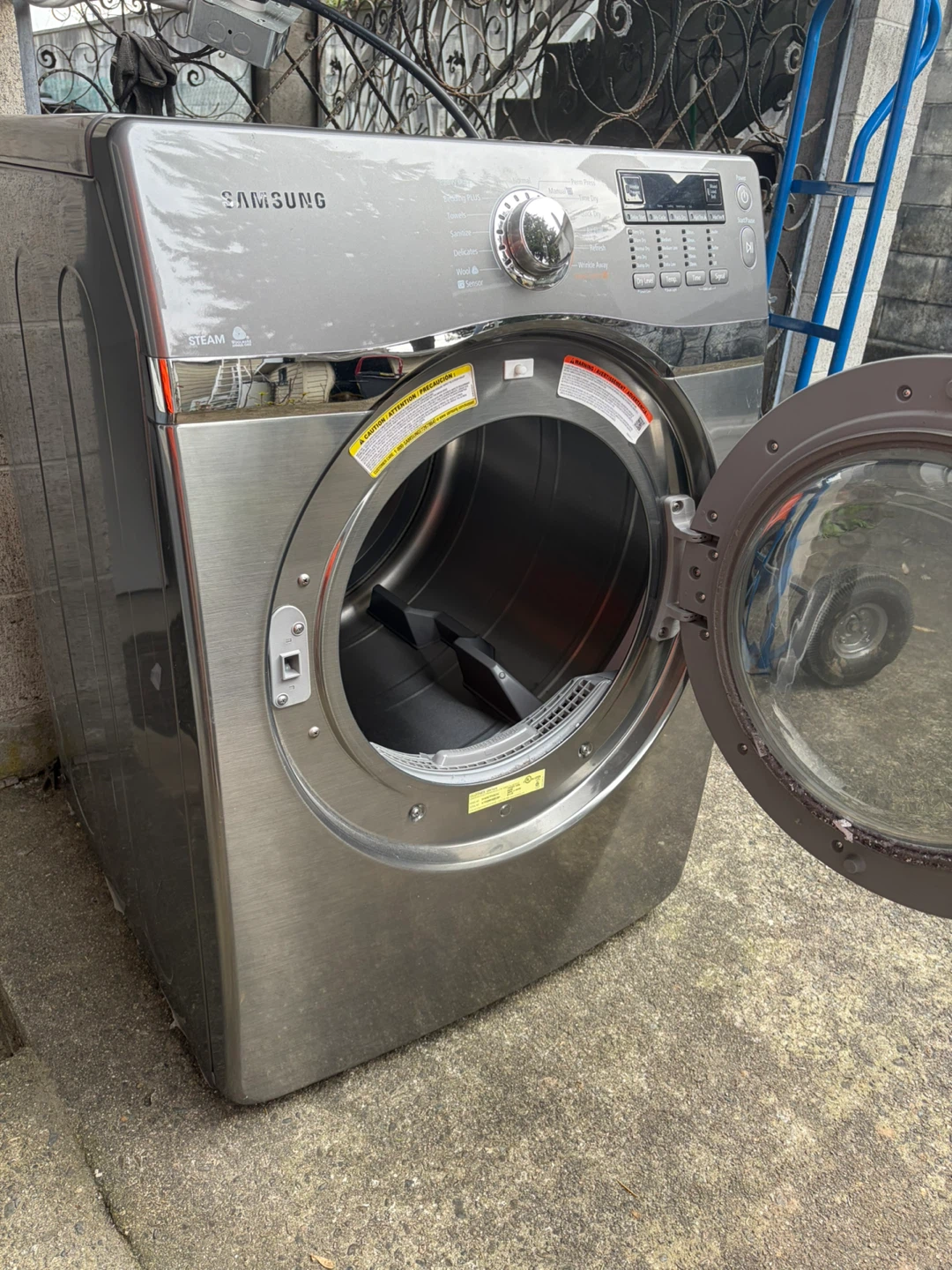 Samsung Steam Dryer - photo 3
