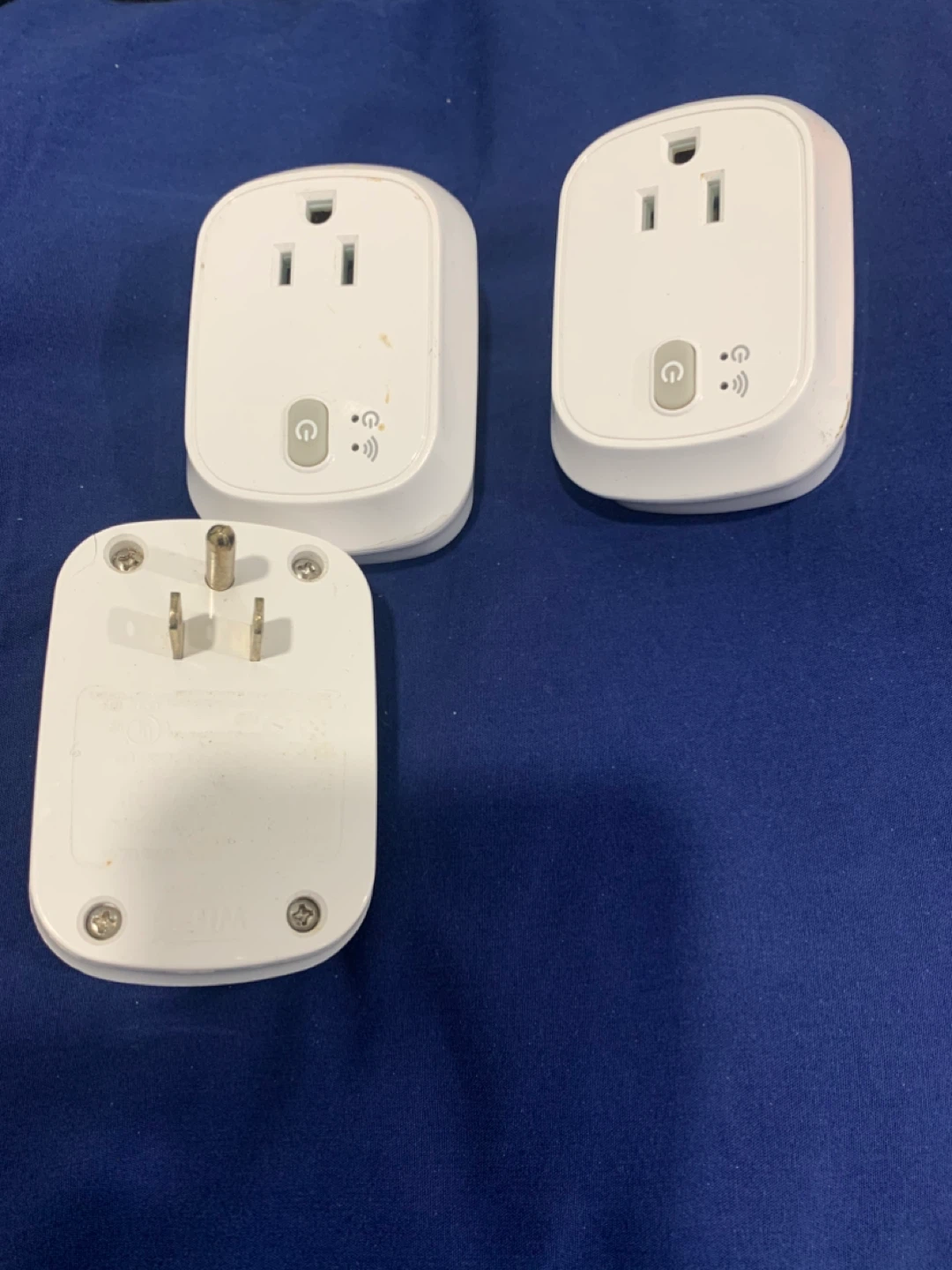 White Smart Plug - Lot of 3