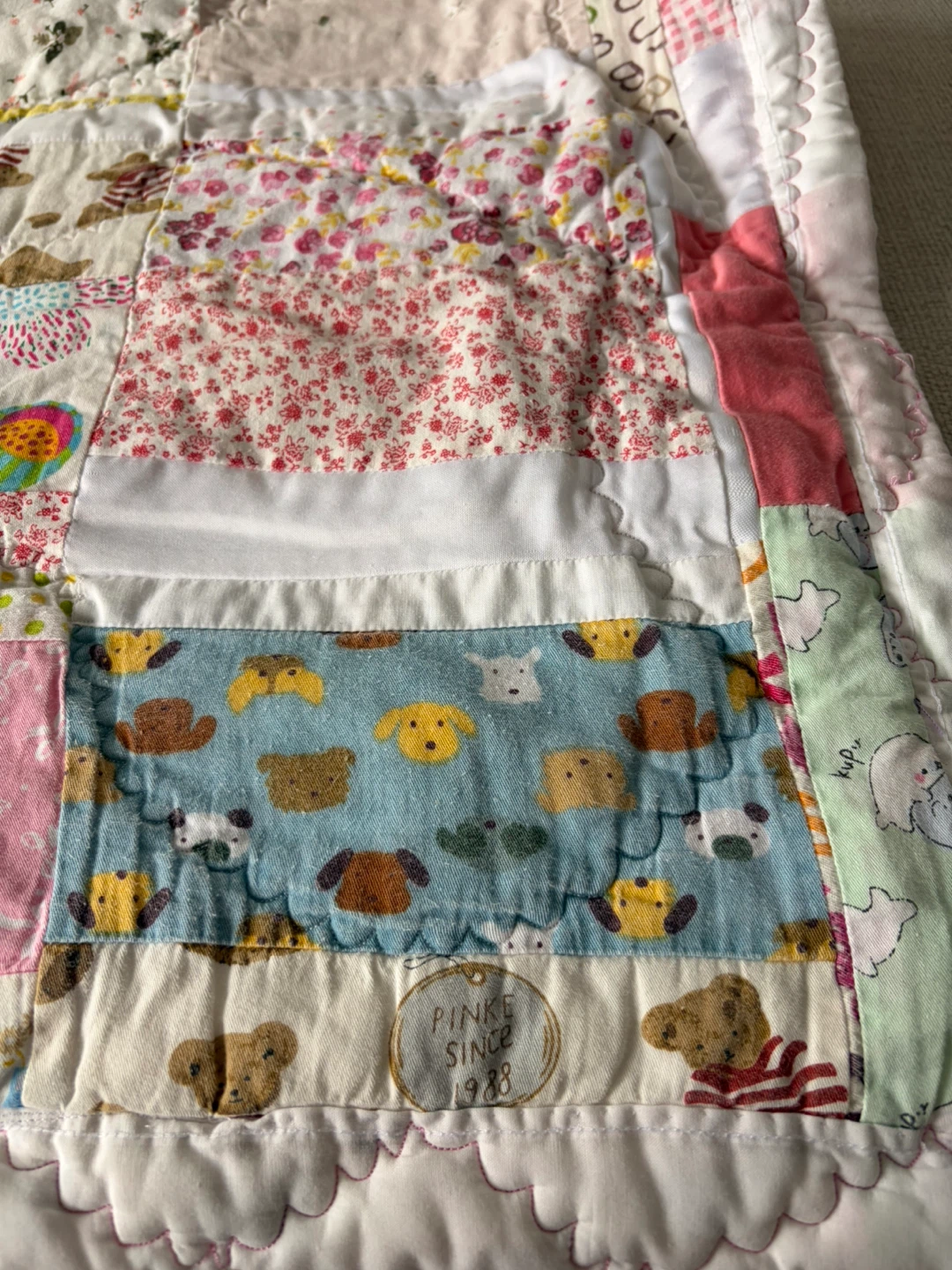 Vintage Handmade Patchwork Baby Quilt - photo 3