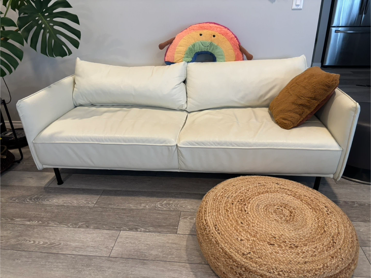 White Leather Couches Set - photo 3
