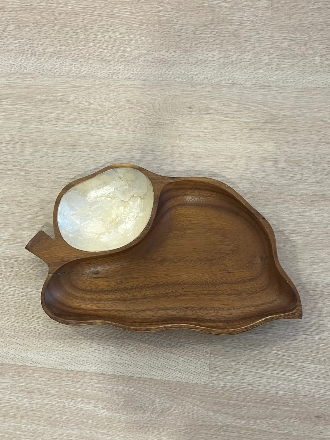 Wooden Leaf Serving Tray with Shell Inlay - photo 2