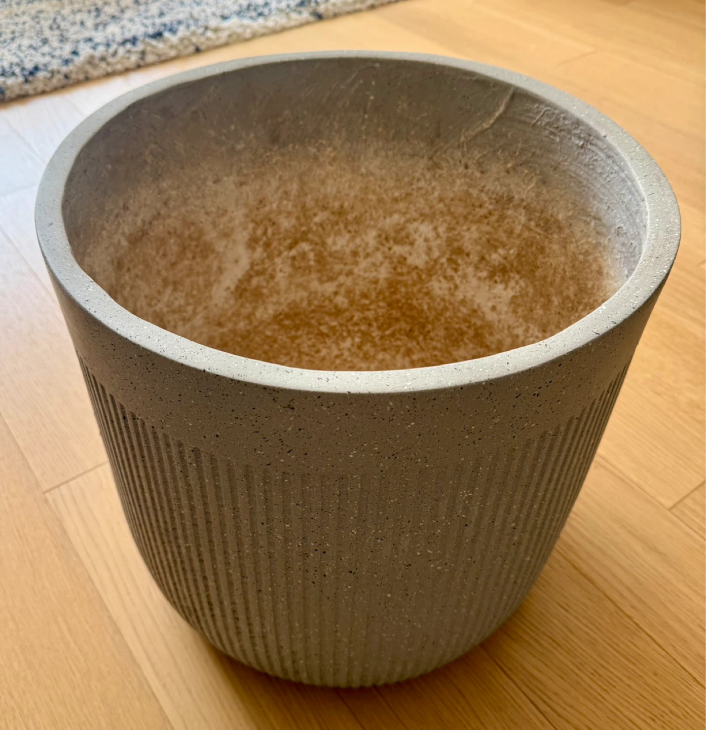 Fiberglass Planter Pot - Grey - photo 3