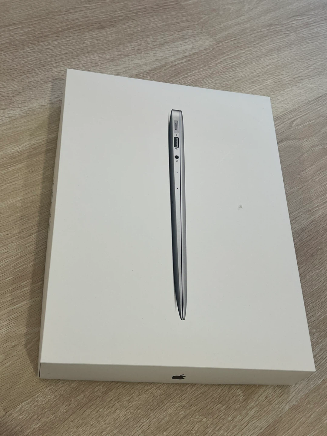 Apple MacBook Air Laptop Box - photo 2